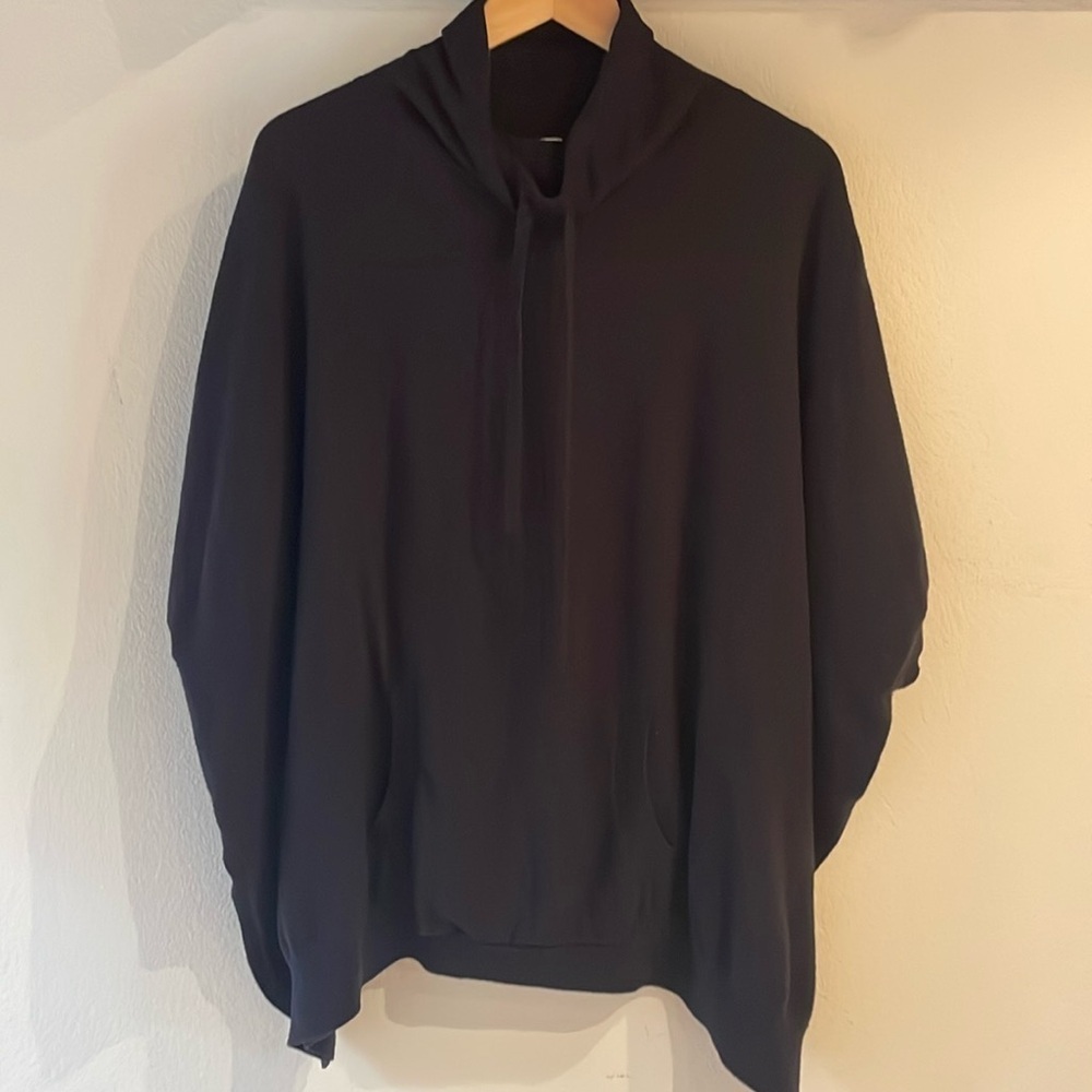 Gap Body Merino Wool Poncho Shrug w/ Neck Drawstring, Navy. Size M/L